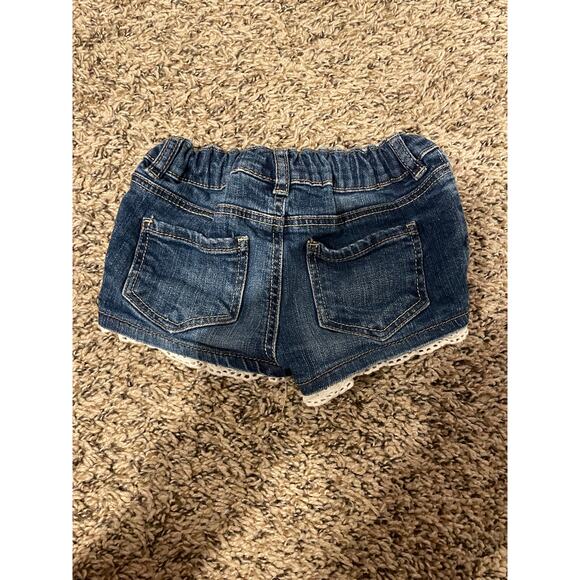Oshkosh B'gosh Baby Girl Shorts With Lace - 24 Months - Picture 5 of 8